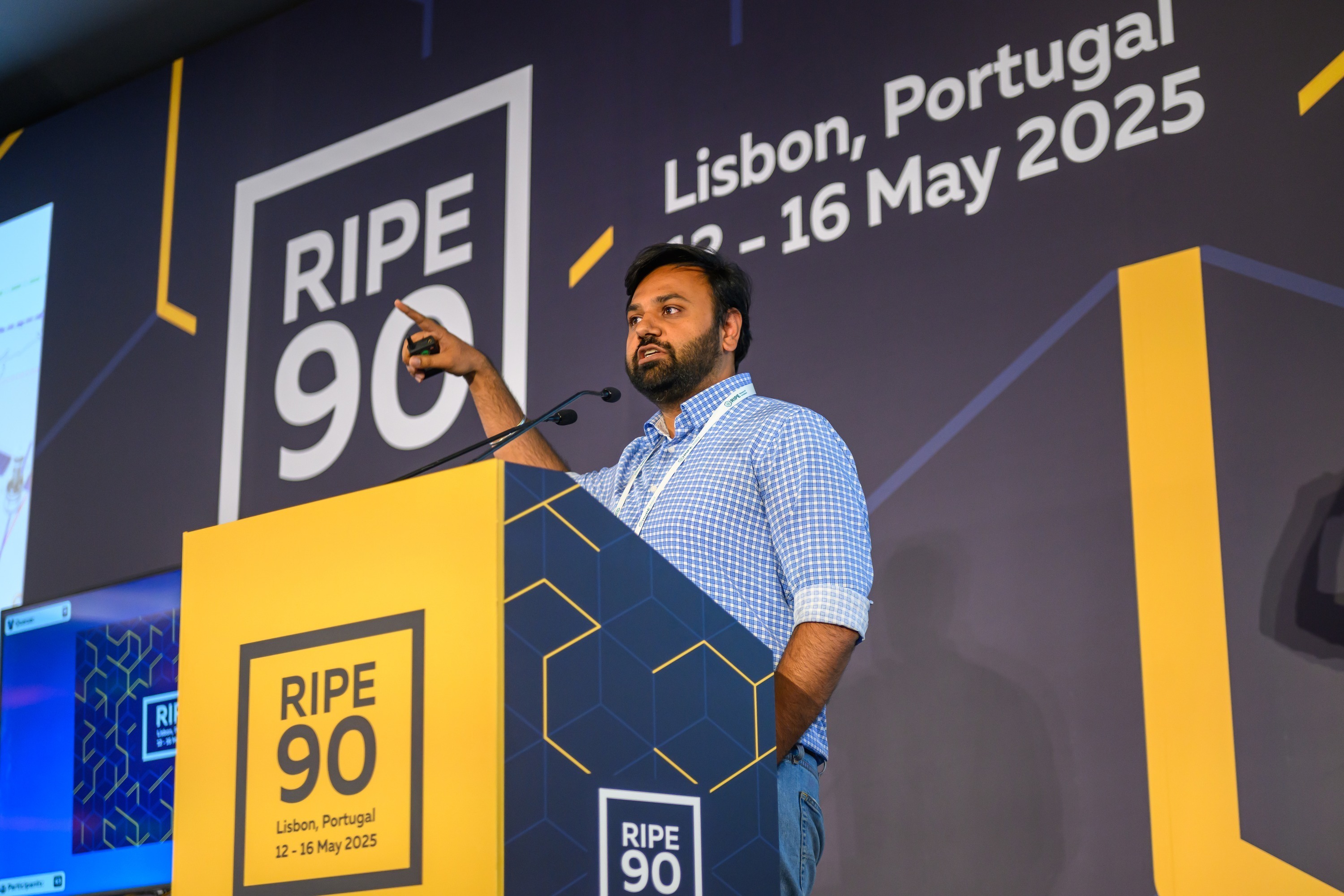 SPEAR lab presents Starlink Research at RIPE 90